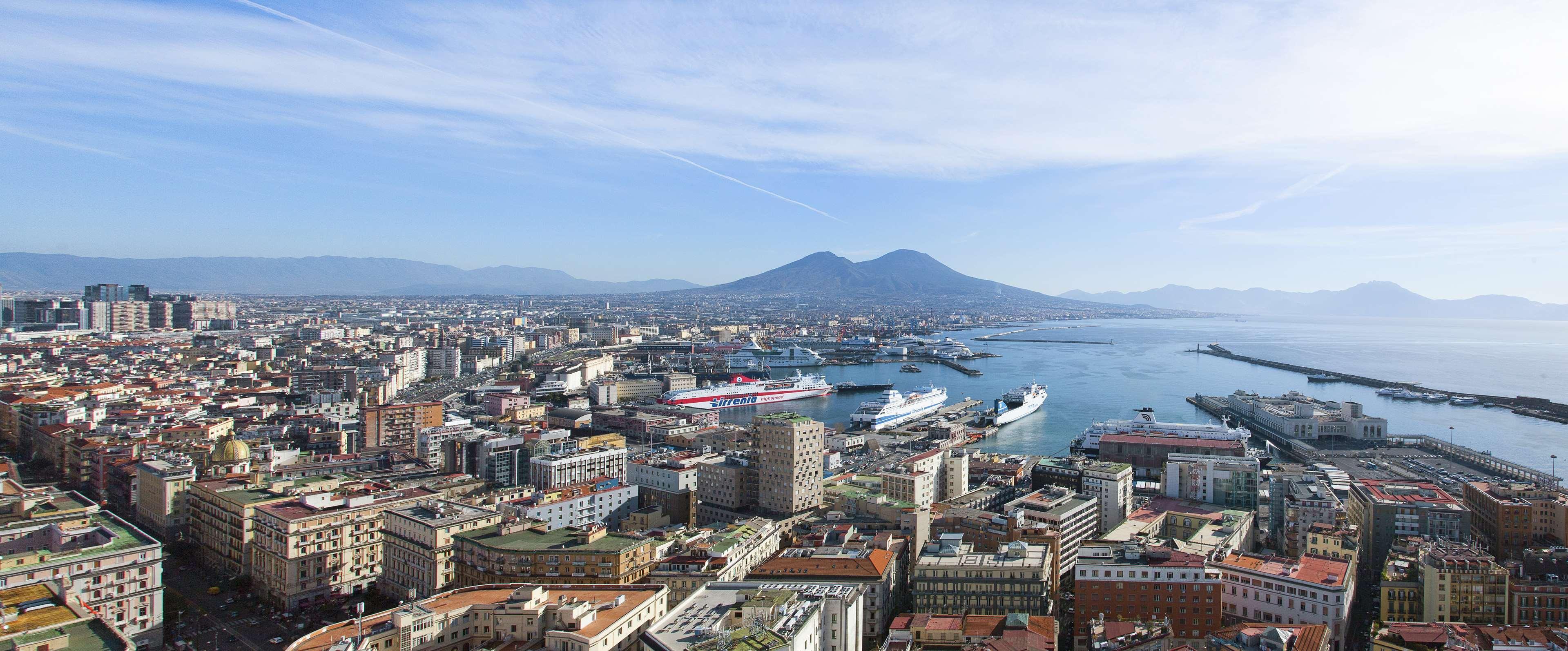 Отель Nh Napoli Panorama Экстерьер фото